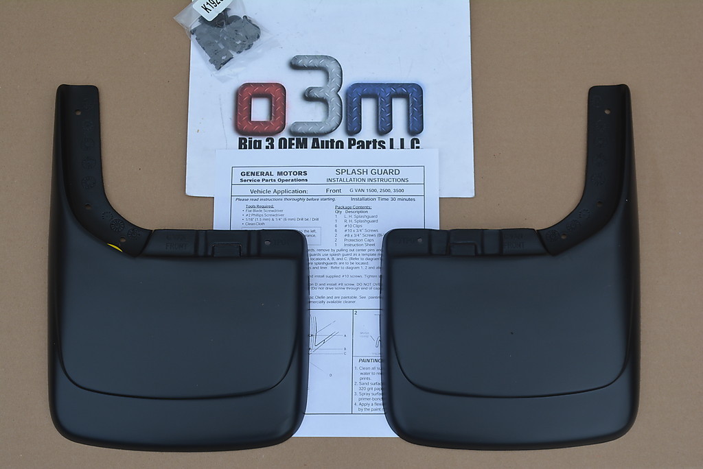 Chevrolet Express Van GMC Savana Front Molded Black Splash Guard new OE 12496340