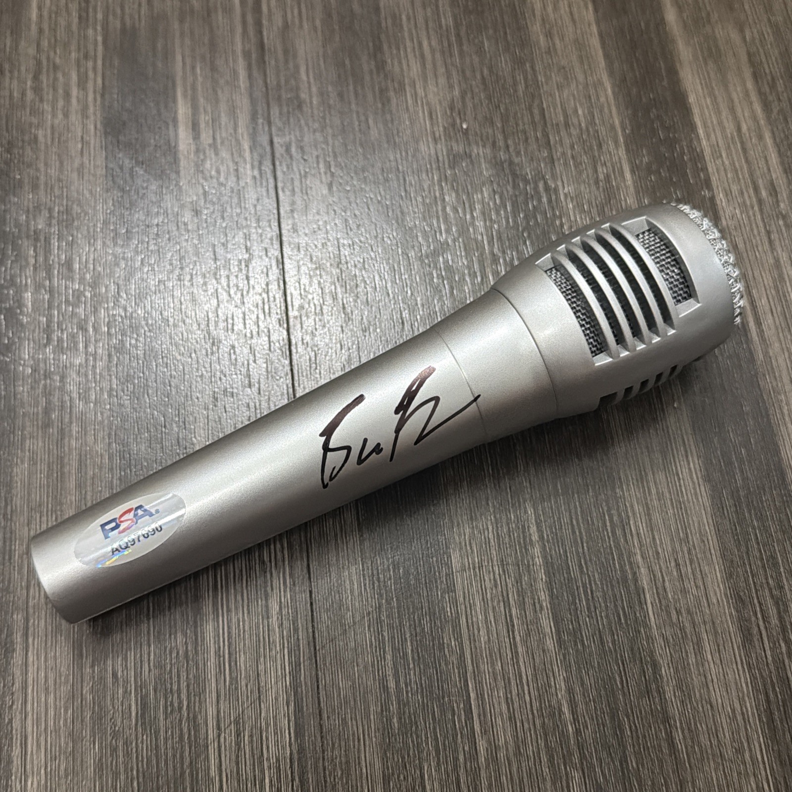 Bruce Buffer Signed Microphone UFC Introduction Superstar Legend PSA Authentic Bruce Buffer Signed Microphone UFC Introduction Superstar Legend PSA Authentic