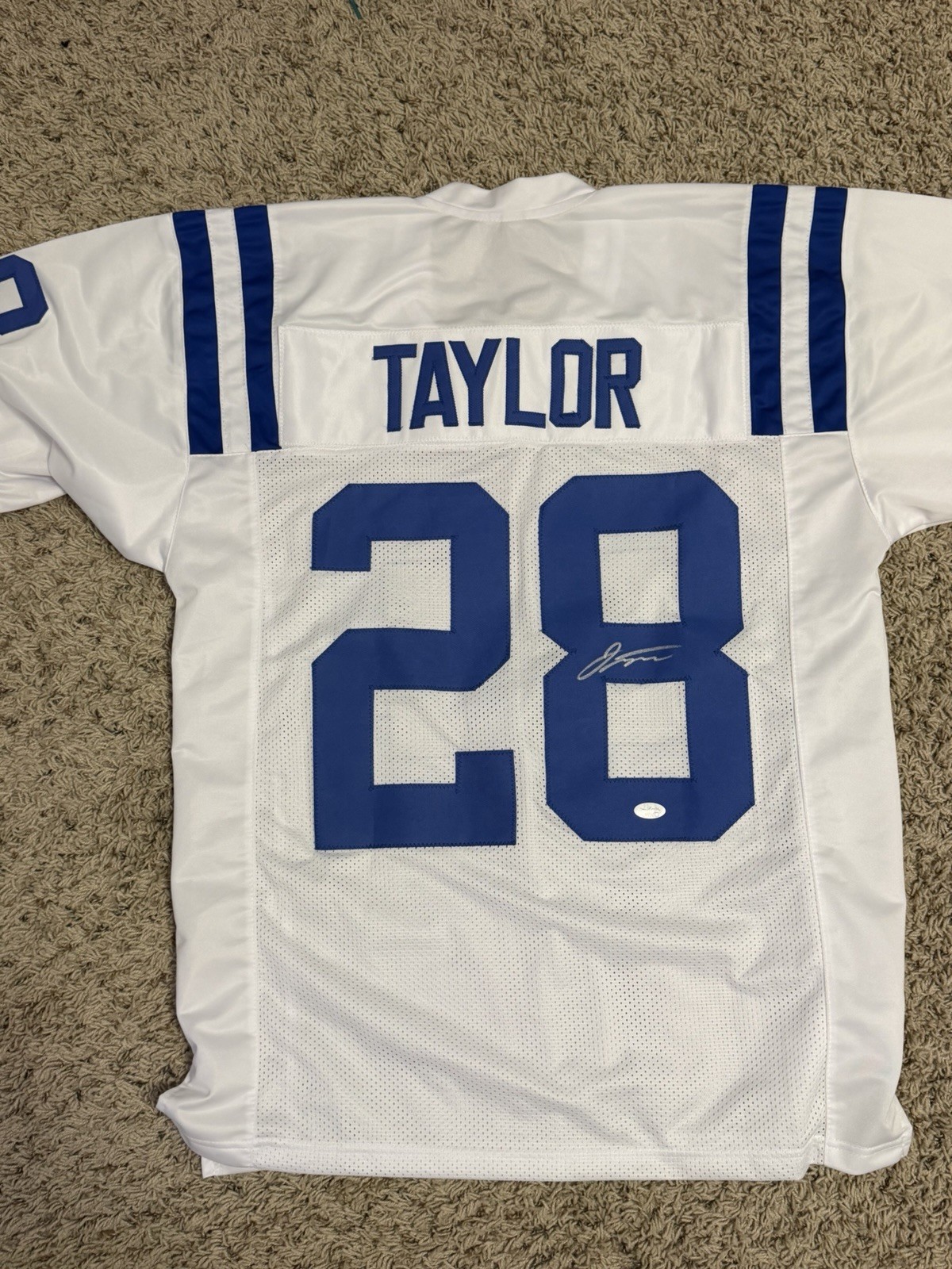 Johnathan Taylor Autographed Signed Indianapolis Colts Jersey Beckett BAS COA Johnathan Taylor Autographed Signed Indianapolis Colts Jersey Beckett BAS COA