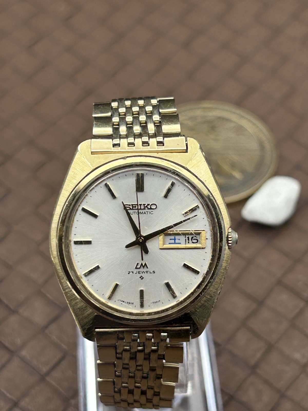 Vintage Seiko LM Lord Matic Automatic 5606-7000 23J. Kanji. Rare Bracelet Gold T