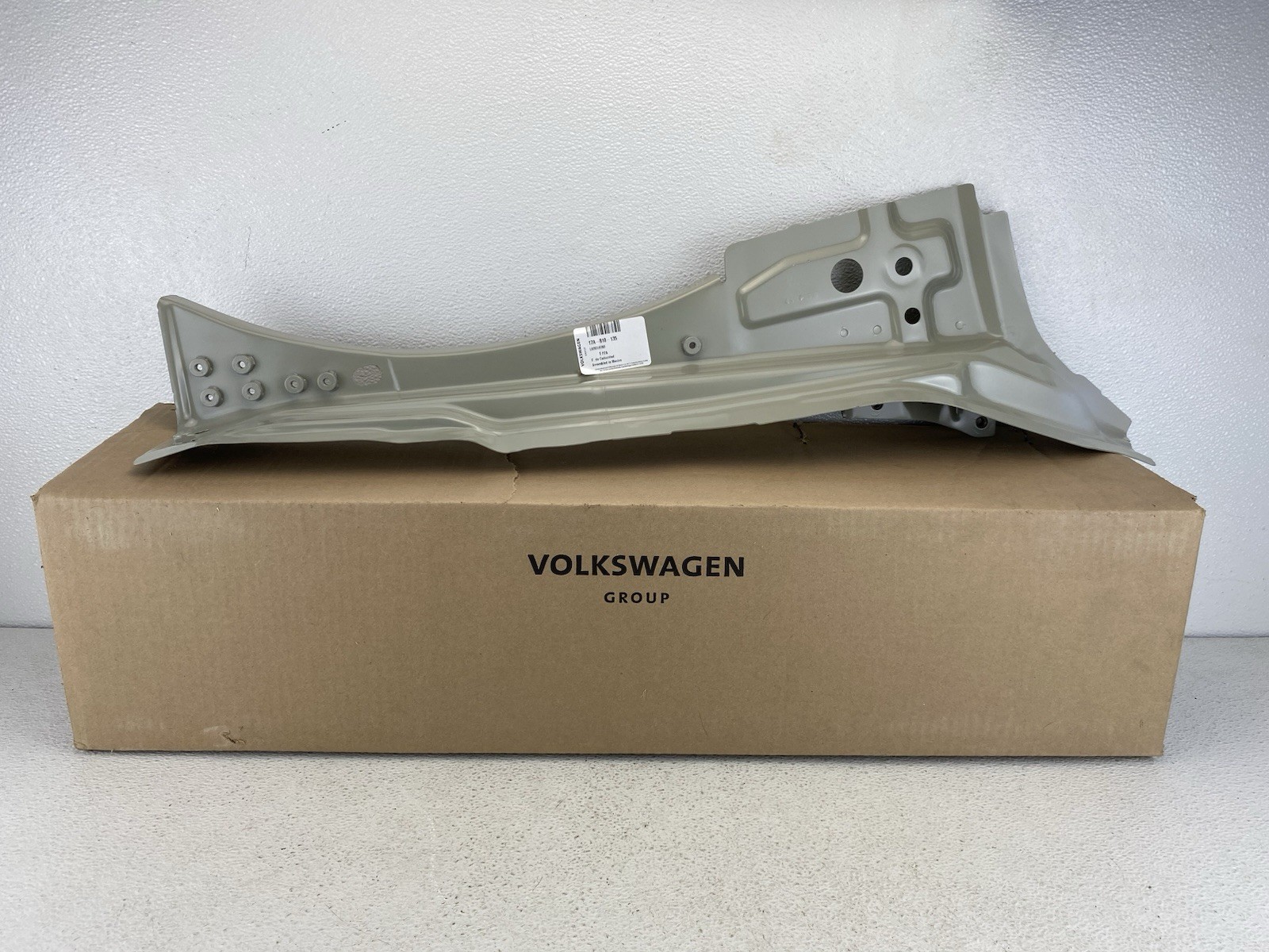 New 2019-2026 Volkswagen Jetta Front Left Upper Side Fender Rail 17A.810.135