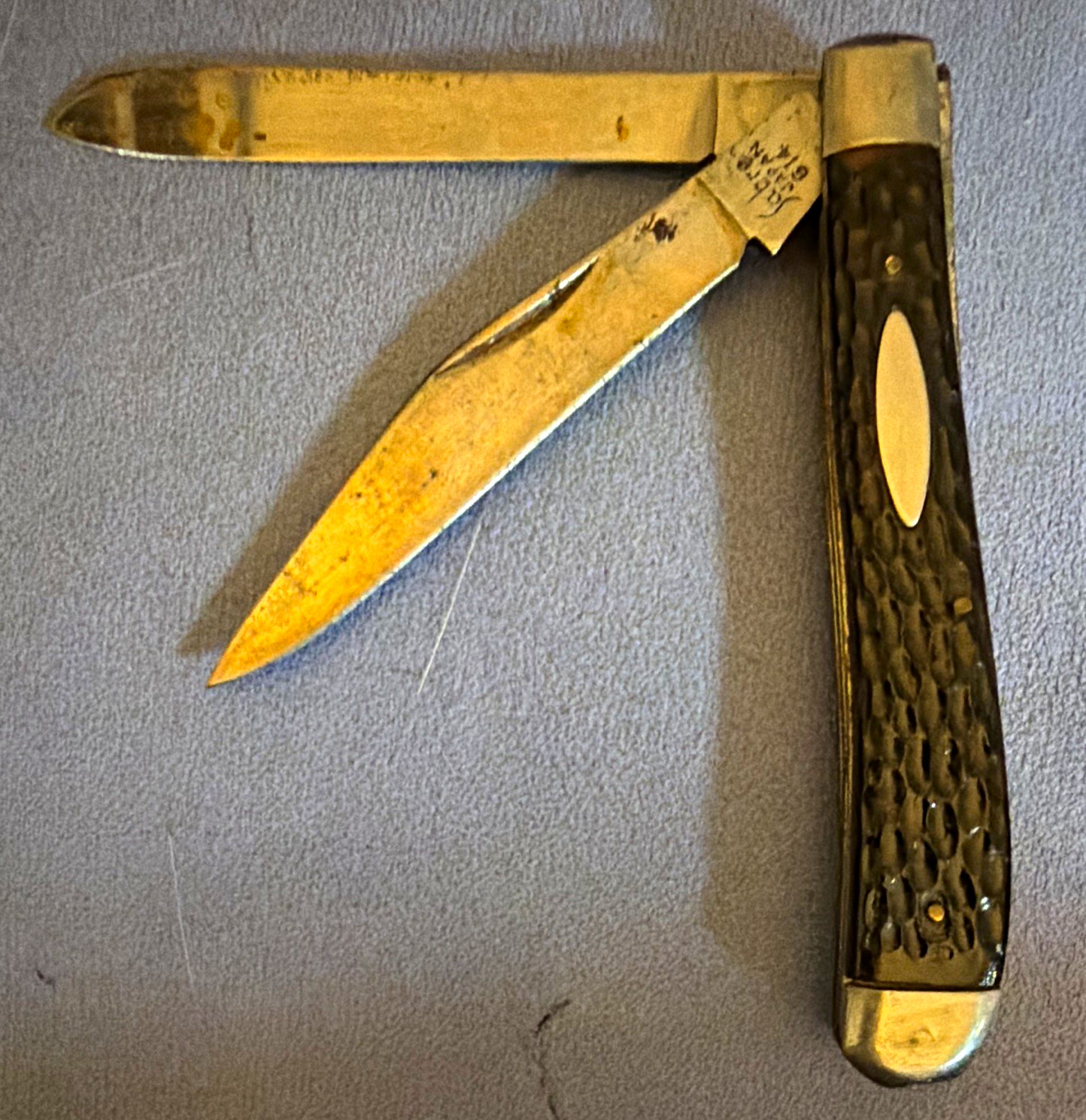 Case XX 6207 2-Blade Carbon Steel Pocketknife Brown Bone Handle 1979 Case XX 6207 2-Blade Carbon Steel Pocketknife Brown Bone Handle 1979