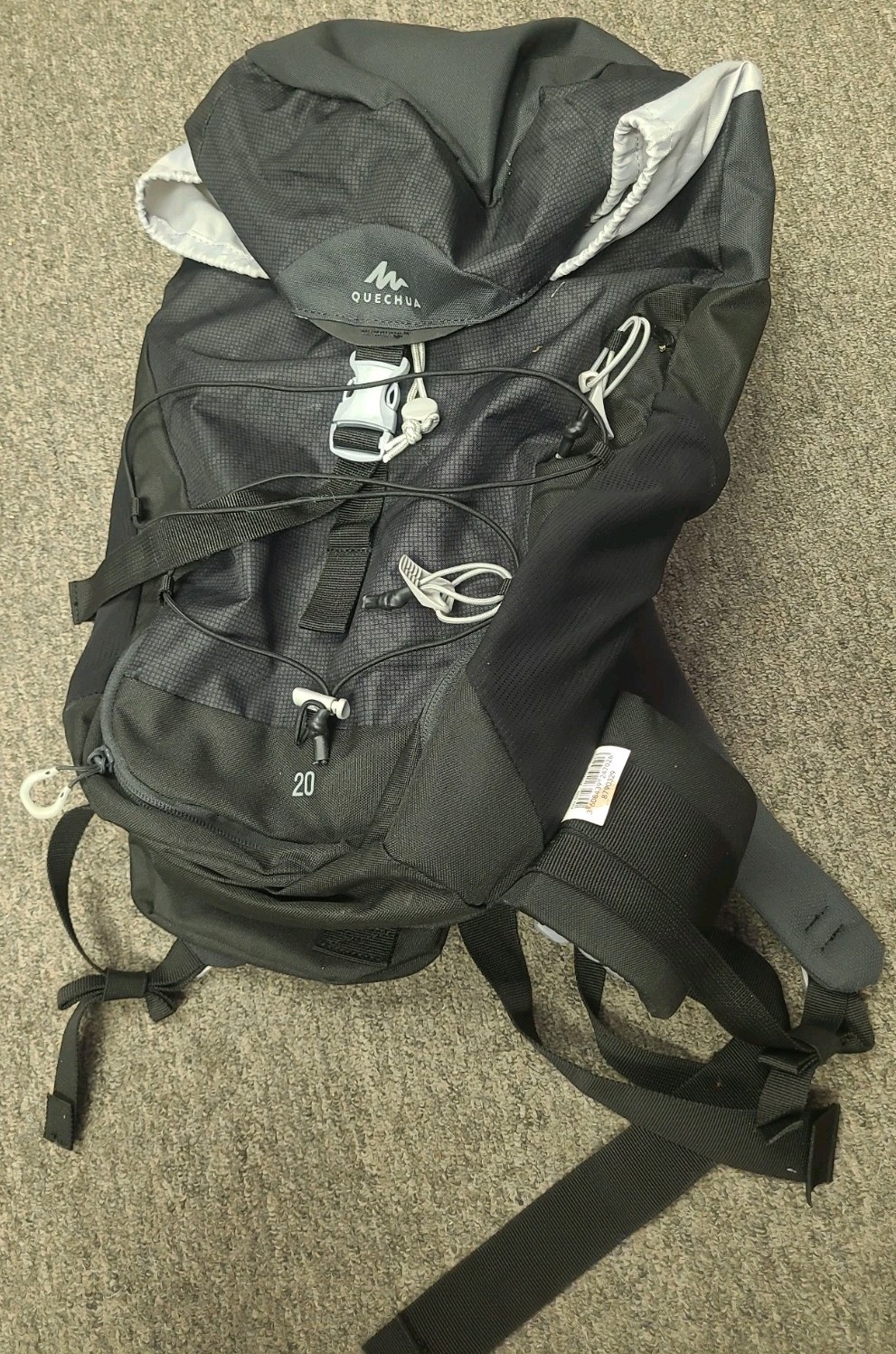 Decathlon Quechua MH100 20L Hiking Backpack Hydration Compatibile & Soft Pouch