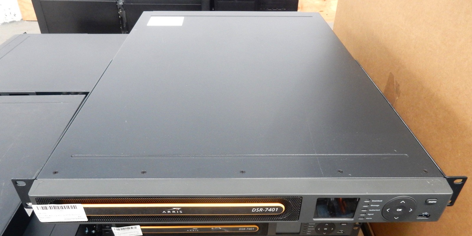 ARRIS DSR-7401 Commercial Integrated Satellite Receiver