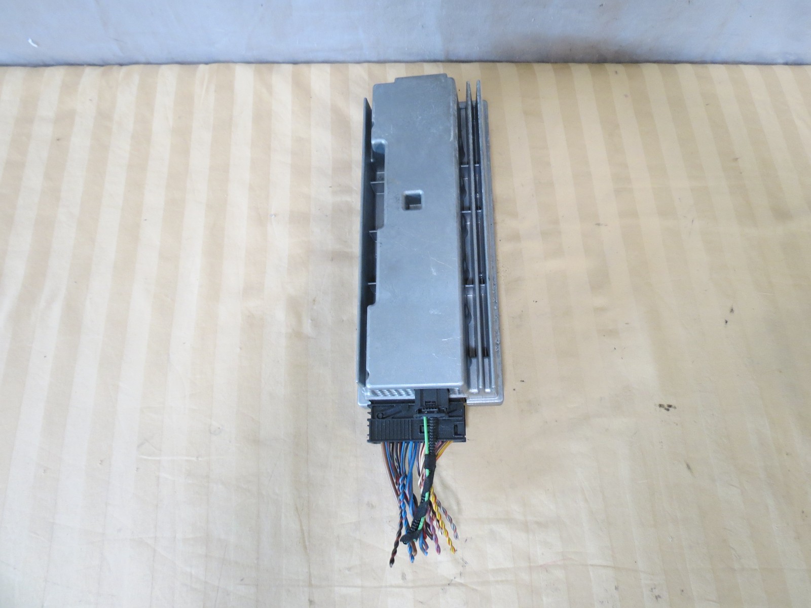07-14 BMW x5 x6 7-series PL6 Top HiFi Verst. Audio AMP Amplifier LEAR 9205185 07-14 BMW x5 x6 7-series PL6 Top HiFi Verst. Audio AMP Amplifier LEAR 9205185