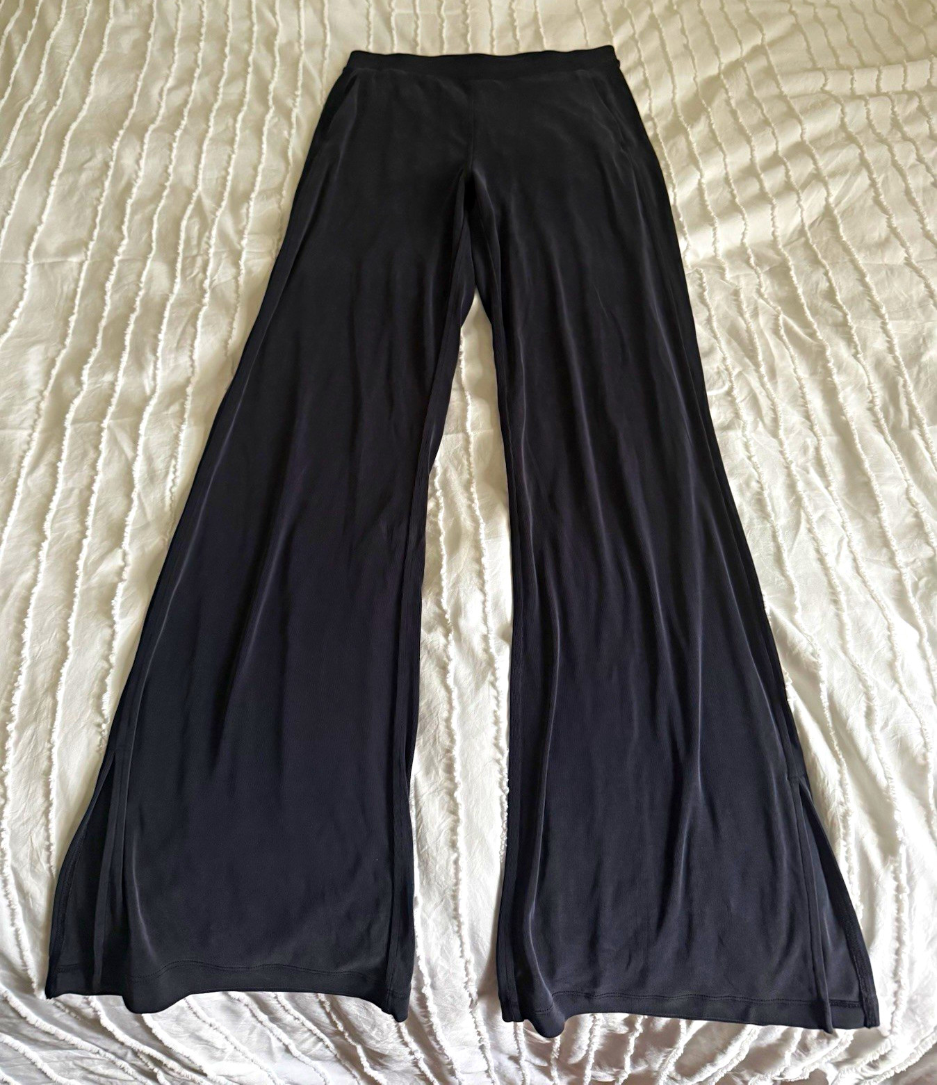 lululemon Women’s Black Drapey Softstreme Flared Pants Size S