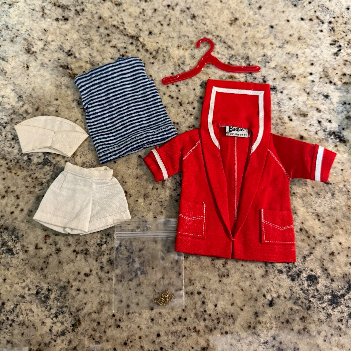 Vintage Mattel Barbie Resort Set Outfit #963 
