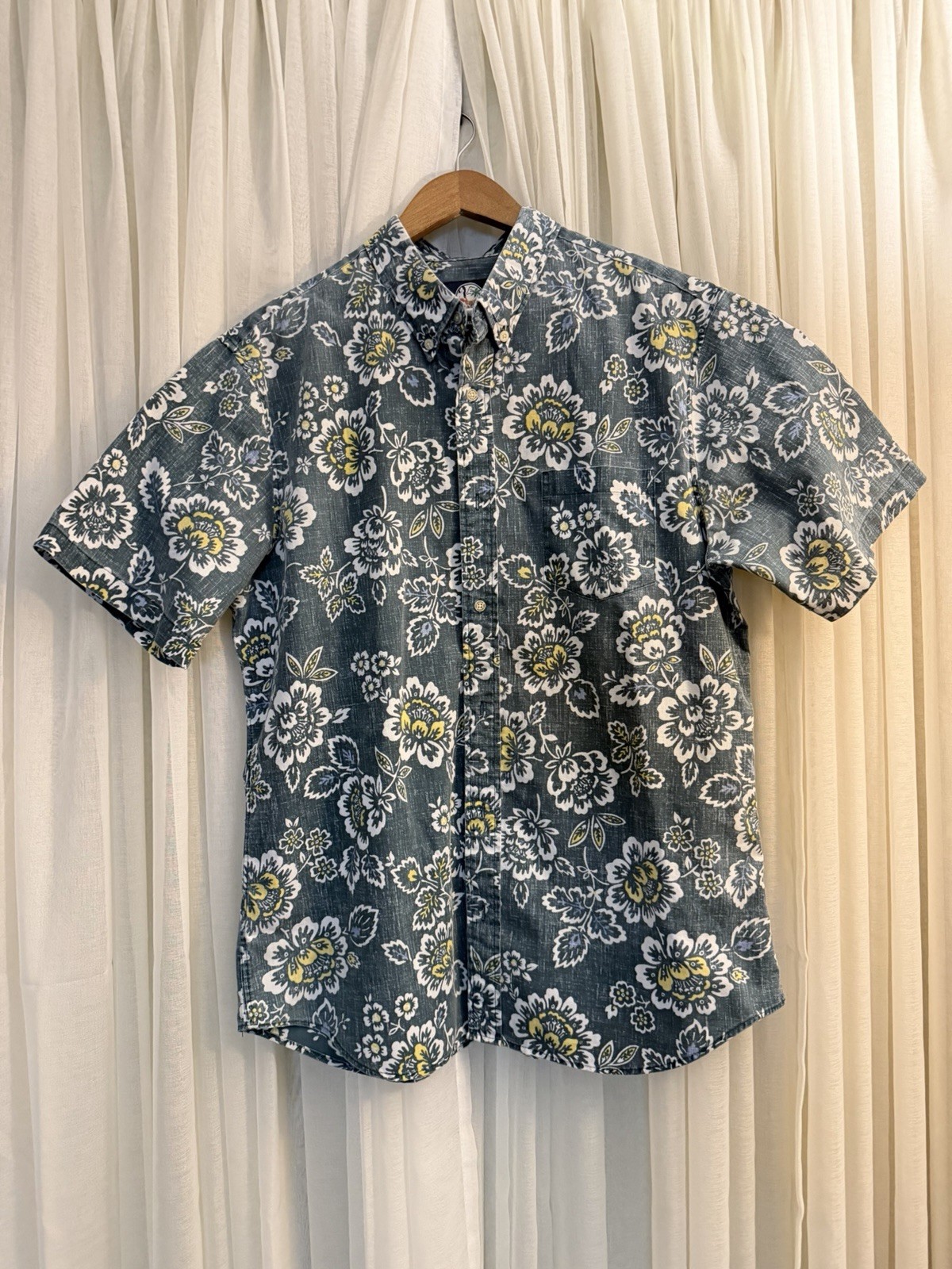 Reyn Spooner Men\'s XL Tailored Fit Green Floral Hawaiian Short Sleeve 