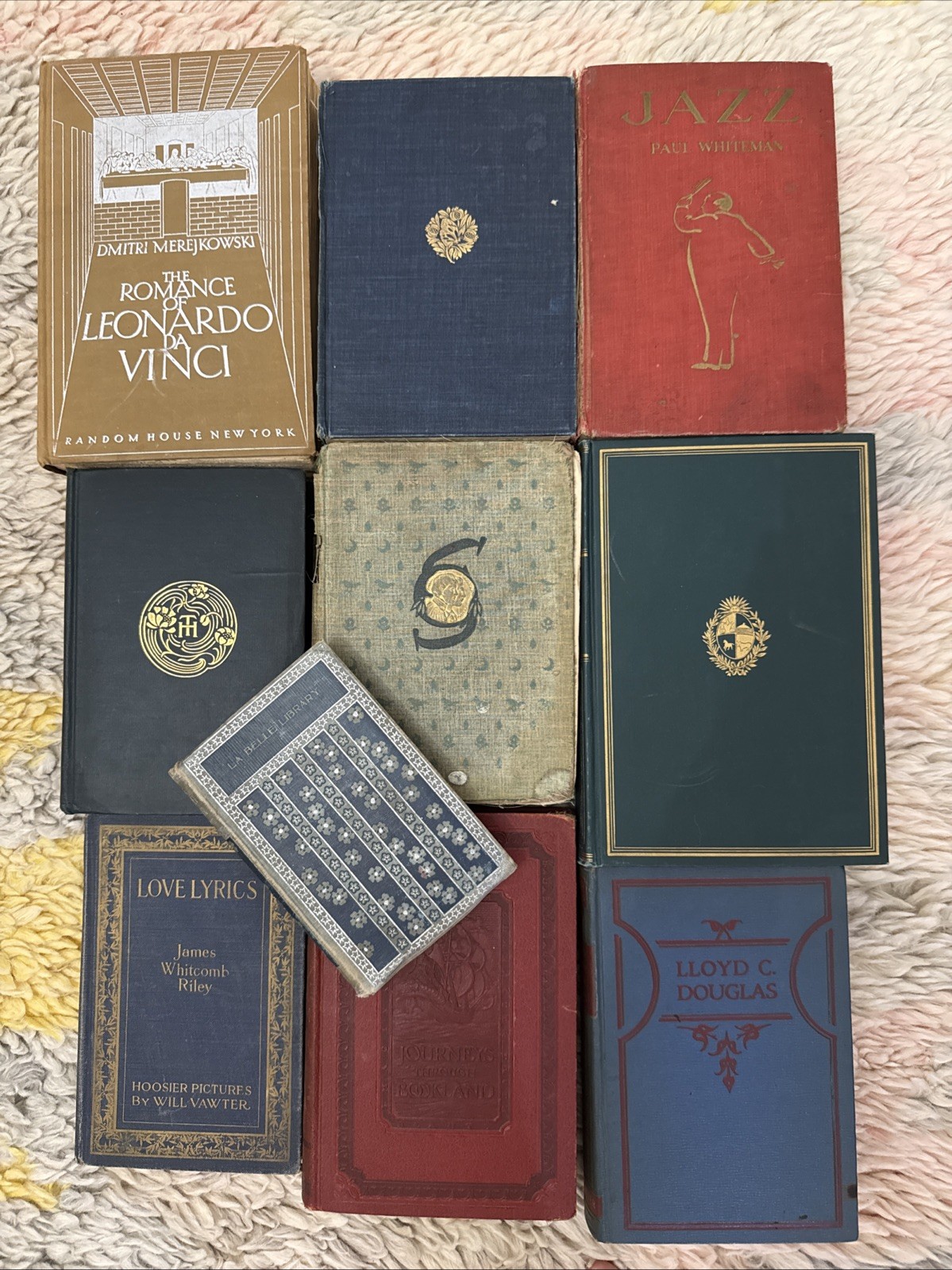 10 Lot Antique Vintage Old Beautiful Distressed Staging Books Library Decor