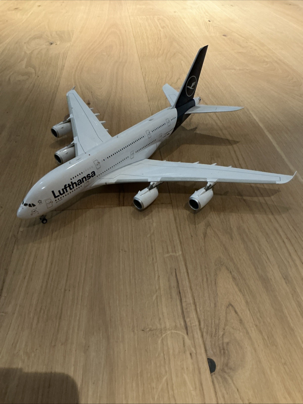 Gemini Jets Lufthansa Airbus A380 D-AMIK 1:200 All Pieces Included NO BOX