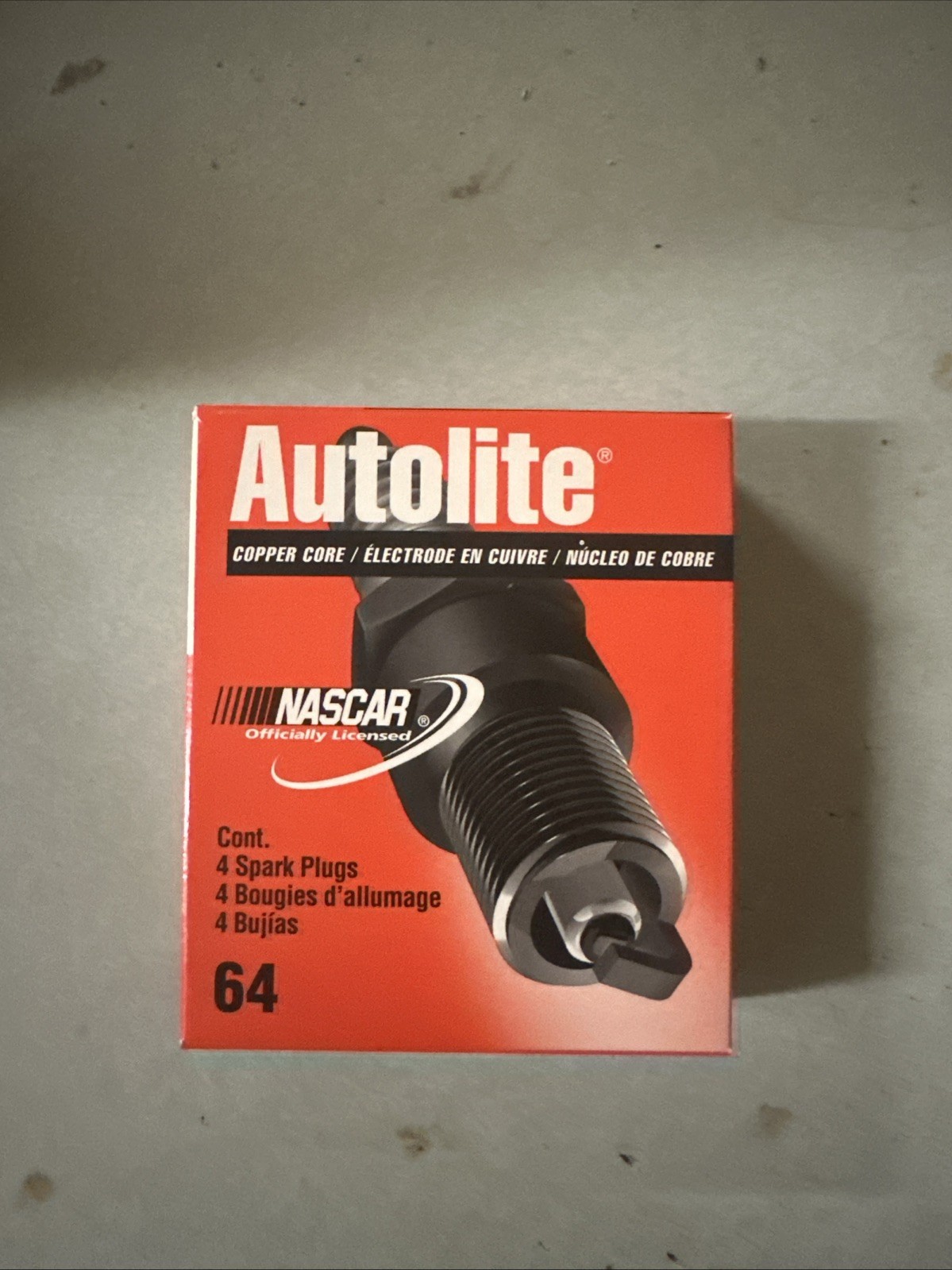 SPARK PLUGS AUTOLITE 64 COPPER CARTON OF 4 PLUGS New In Box SPARK PLUGS AUTOLITE 64 COPPER CARTON OF 4 PLUGS New In Box