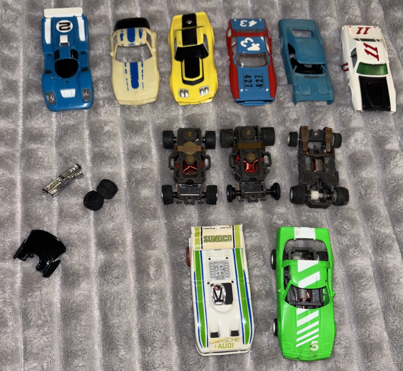 Lot Of Slot Cars Vintage 8 Frames 5 Main Units Afc Aurora Tyco Rare Racecar Lot Of Slot Cars Vintage 8 Frames 5 Main Units Afc Aurora Tyco Rare Racecar