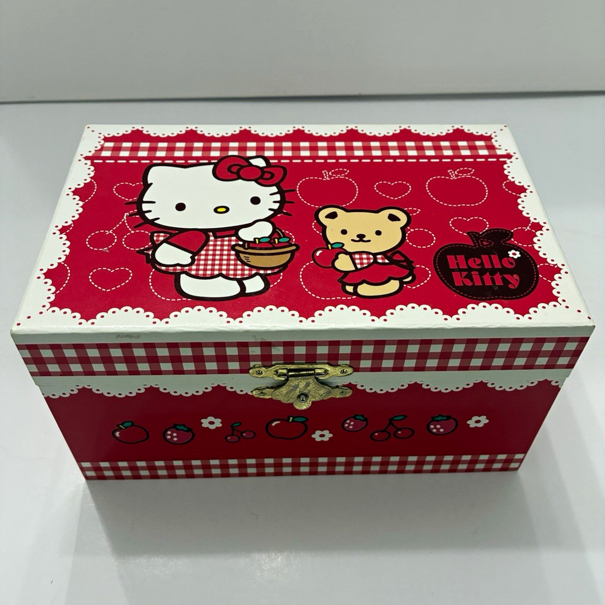 Sanrio Hello Kitty & Tiny Chum Red Cherry Wooden Musical Jewelry Box. Rare 2008