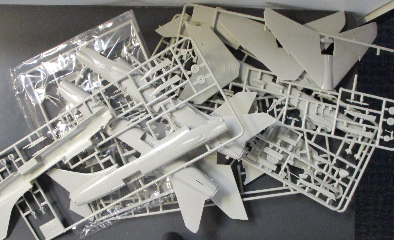 Hasegawa 1/72nd Scale Crusader Aircraft Parts Lot - Loose Parts Some Started