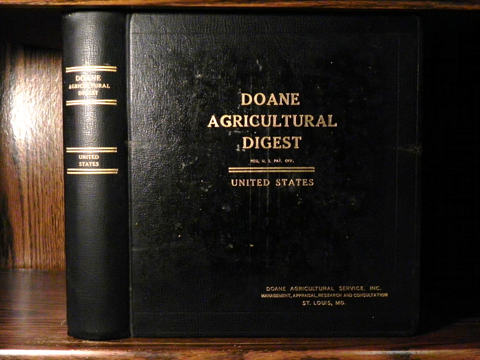 Vintage 1946* Doane's Agricultural Digest Binder Book - Farming Buisness Outlook Vintage 1946* Doane's Agricultural Digest Binder Book - Farming Buisness Outlook