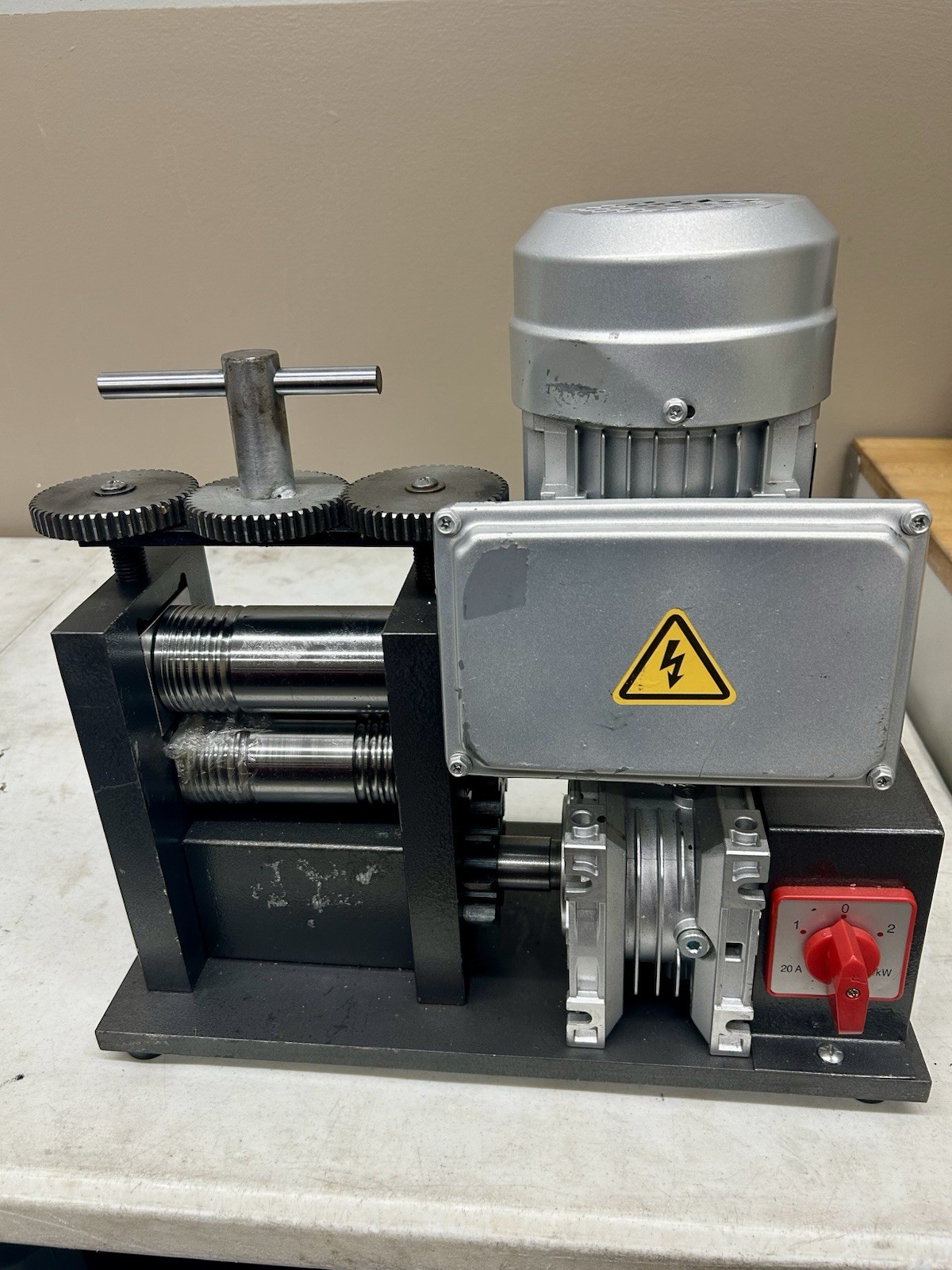 370W 1/2hp Electric Rolling Mill For Jewelry Making Flat, Square, Half Round