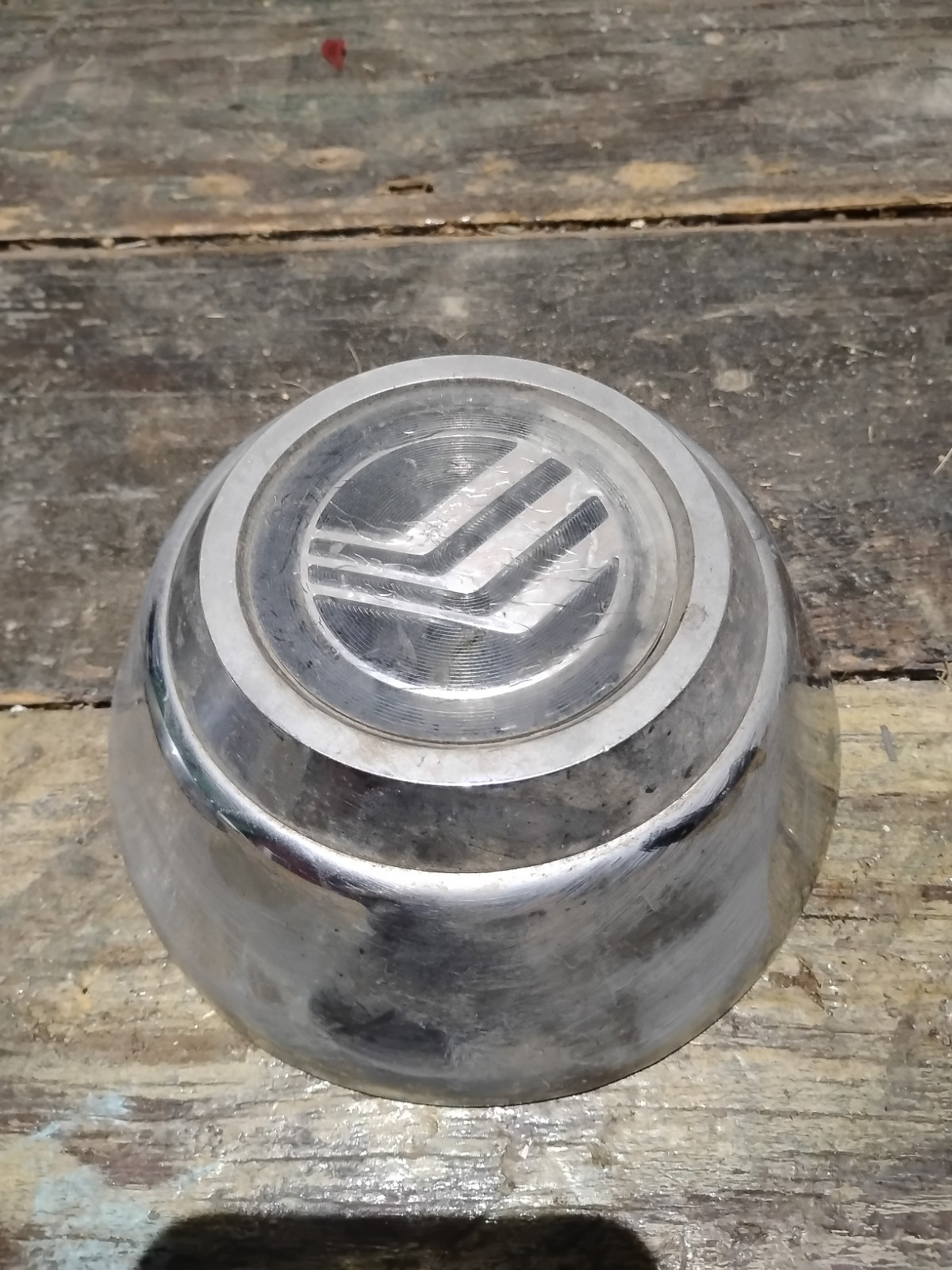 1981-1991 Mercury Marquis Center Cap Hubcap 1981-1991 Mercury Marquis Center Cap Hubcap