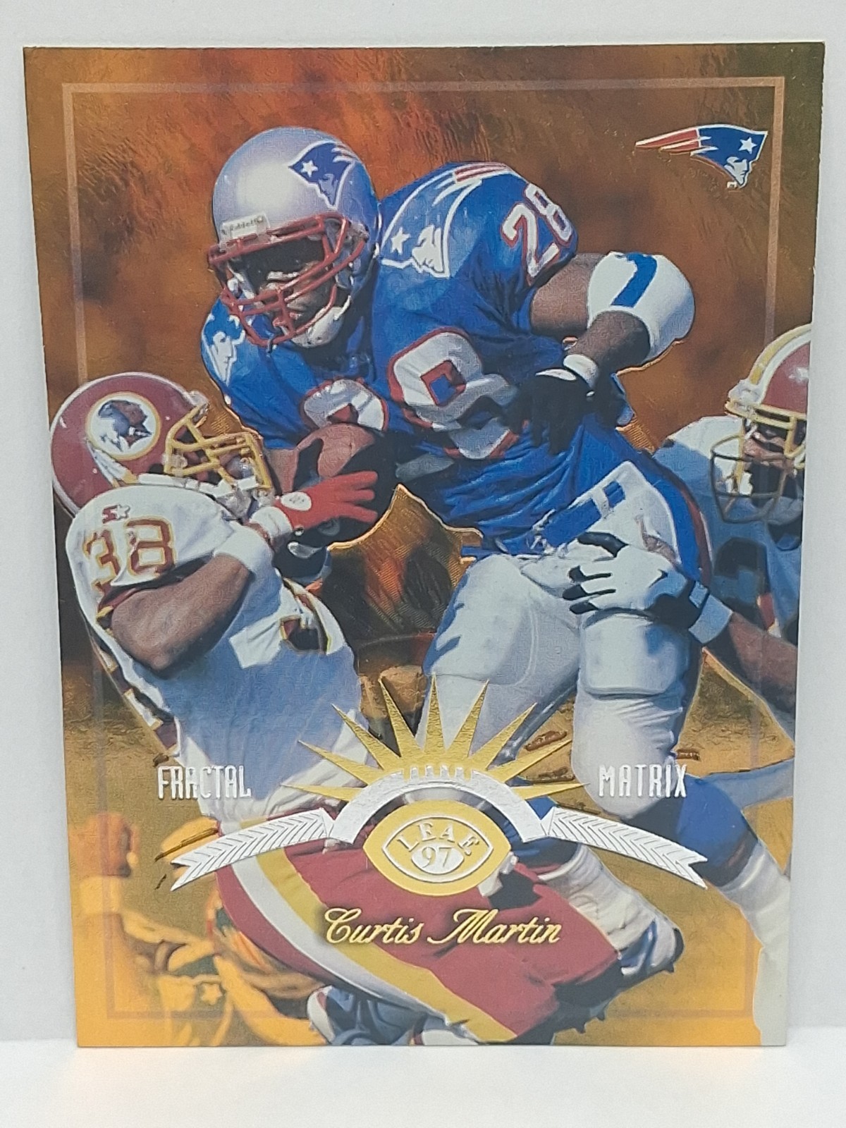 1997 Leaf Fractal Matrix Curtis Martin #49 HOF (P10) 1997 Leaf Fractal Matrix Curtis Martin #49 HOF (P10)