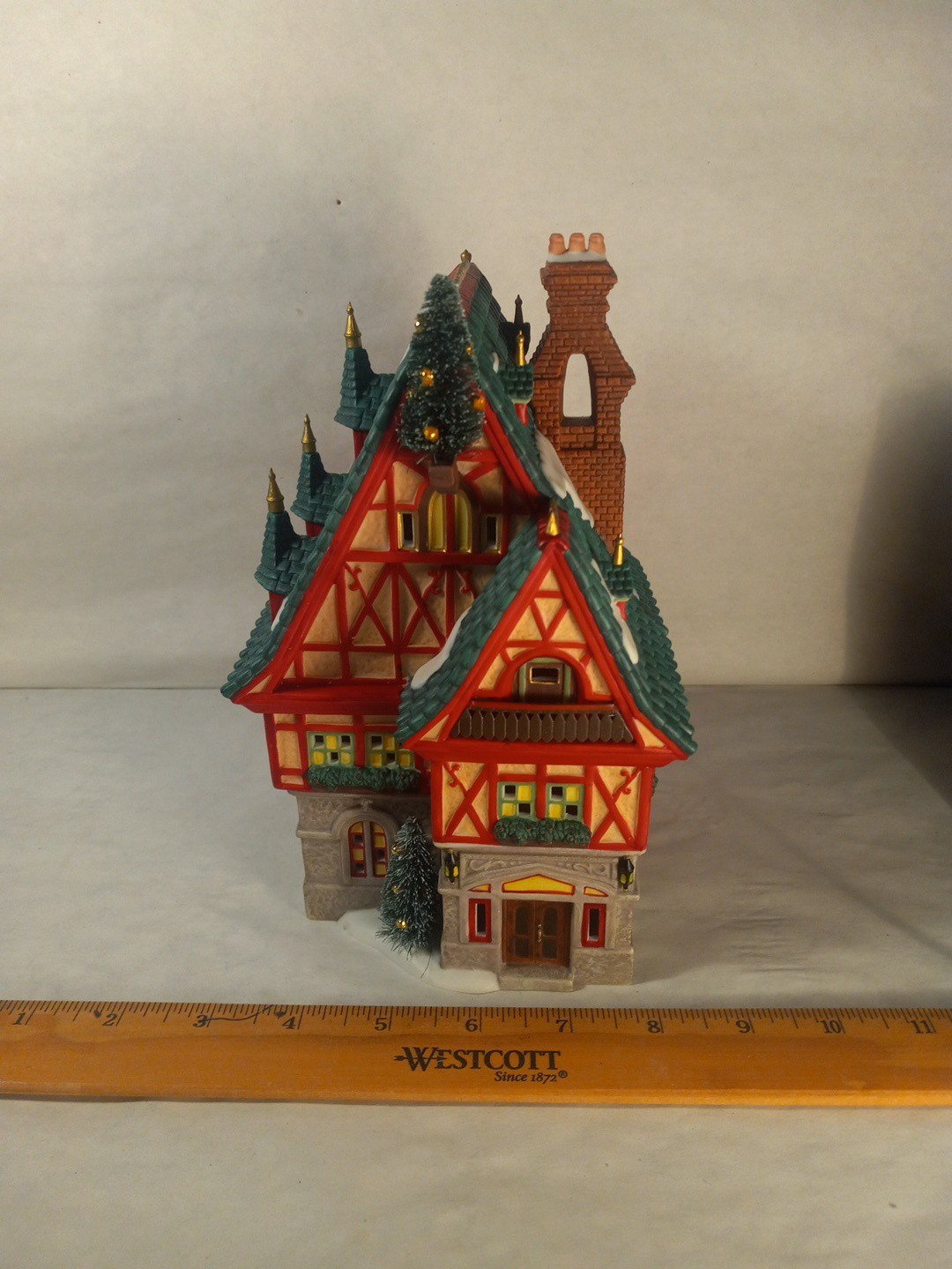 Department 56 Alpine Village Series Christmas House