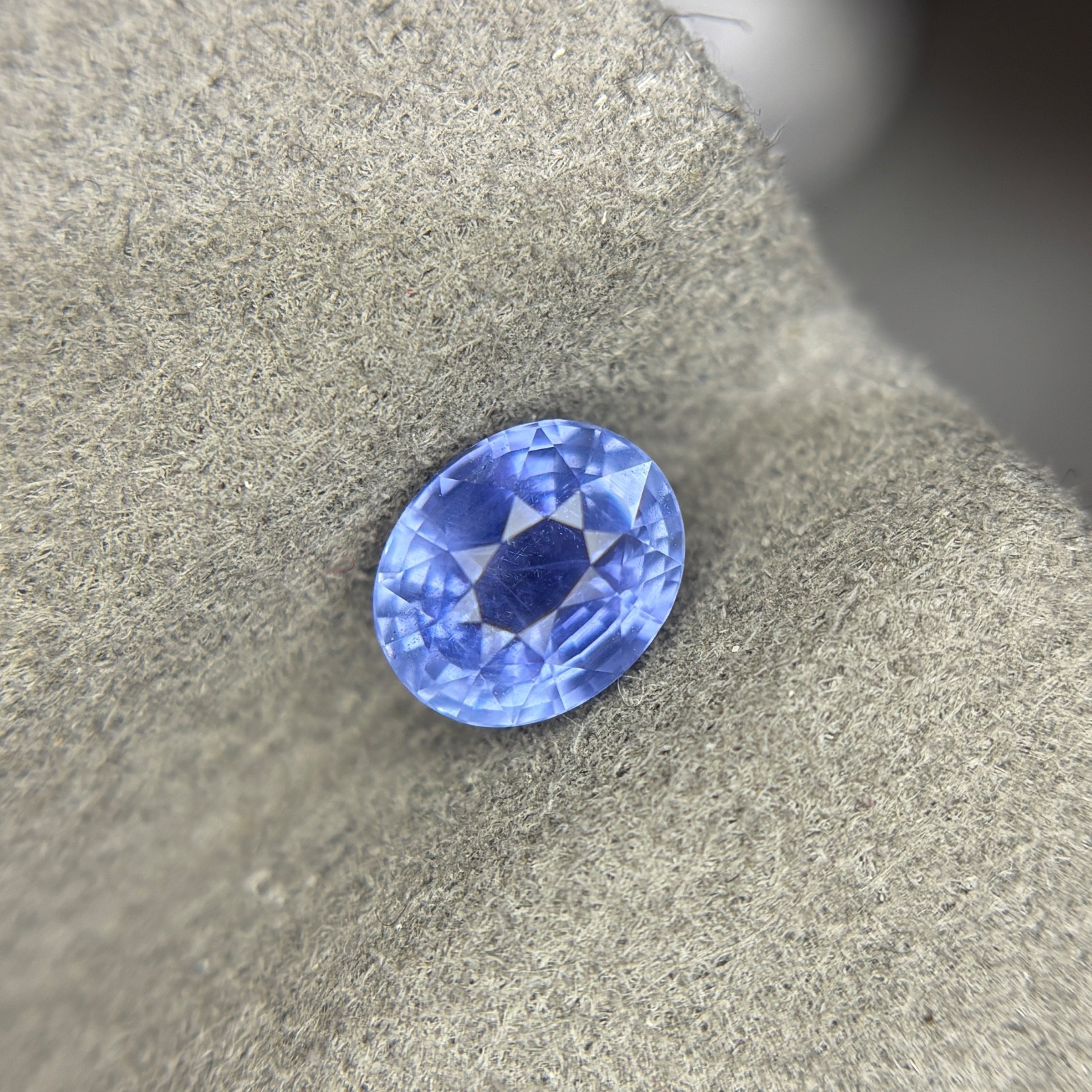 1.65 Ct Natural Blue Sapphire Sri Lanka Ceylon No Heat 7.27x5.95x4.40mm AIG