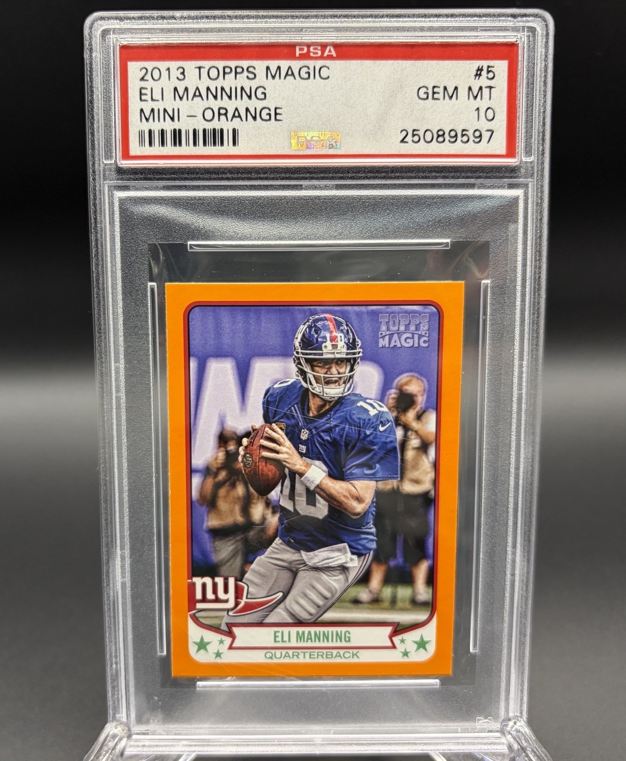 2013 Topps Magic Eli Manning Orange Border Mini PSA 10 New York Giants POP 1 2013 Topps Magic Eli Manning Orange Border Mini PSA 10 New York Giants POP 1