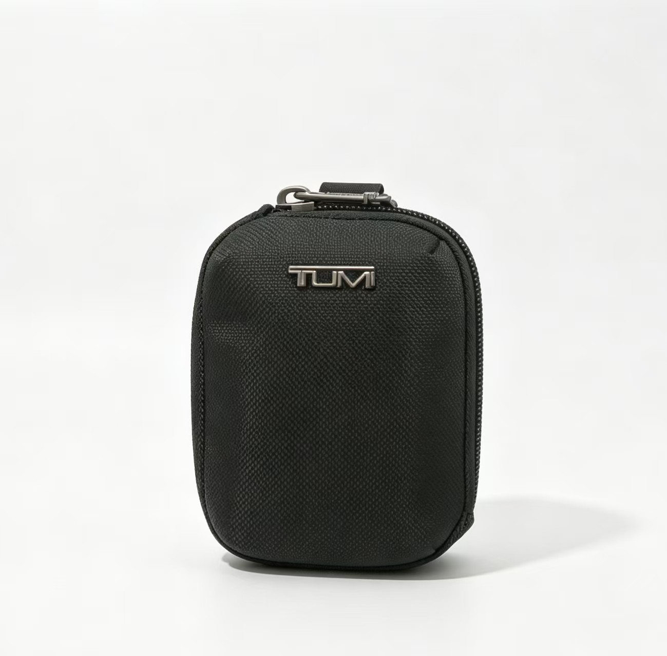 Tumi Black Mini Clip‑On Pouch Travel Small Accessory Zipper Gadget Case Bag