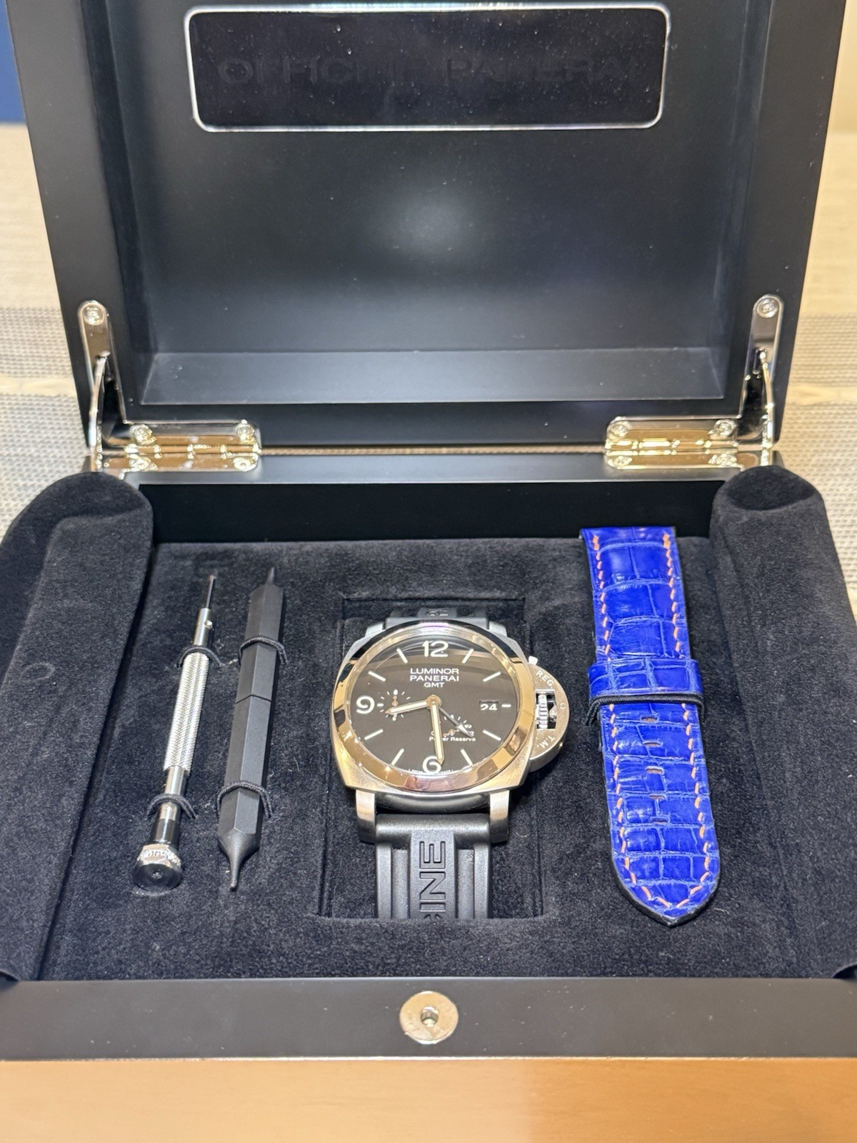 Panerai Luminor GMT Power Reserve 44mm Black Dial, Straps, Box Papers,