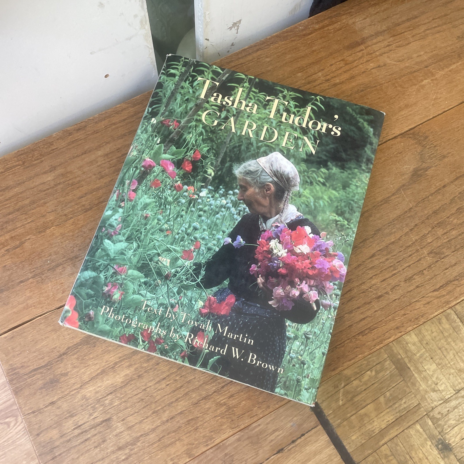 Tasha Tudor\'s Garden 1994 Hardcover Tovah Martin Hardcover with Dust Jacket Tasha Tudor\'s Garden 1994 Hardcover Tovah Martin Hardcover with Dust Jacket