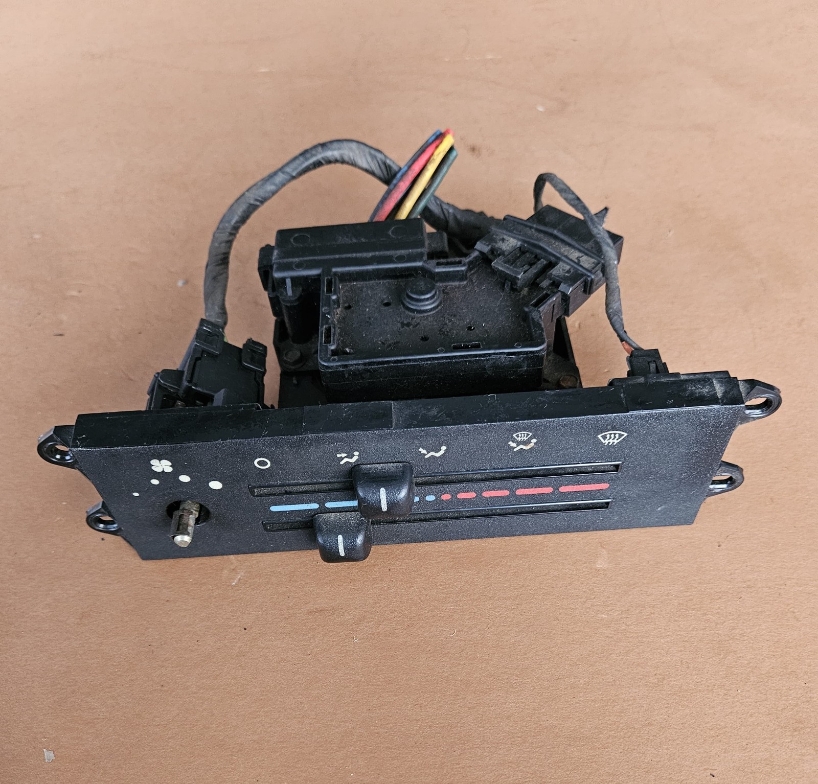 1997 1998 Jeep Wrangler TJ Heater AC Climate Control Panel With AC 55037362AB