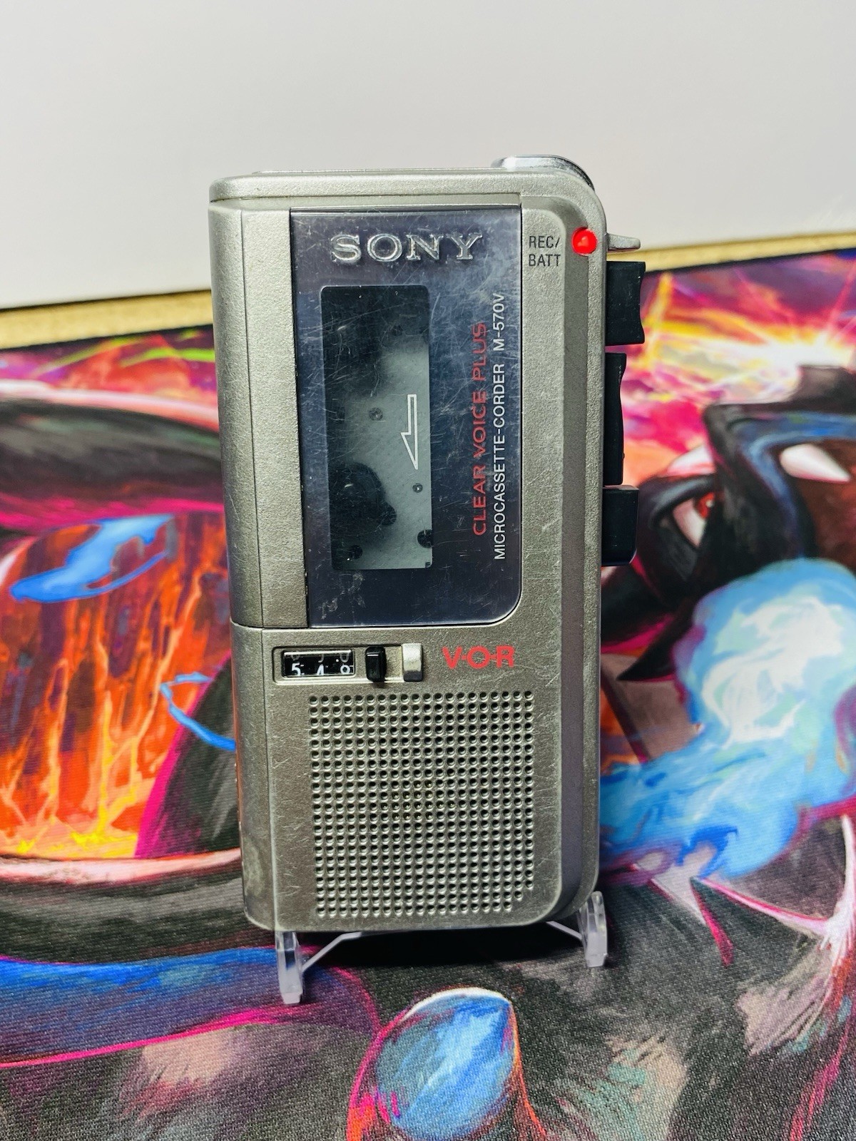 Read *Sony M-570V Microcassette  Recorder VOR Sliver \