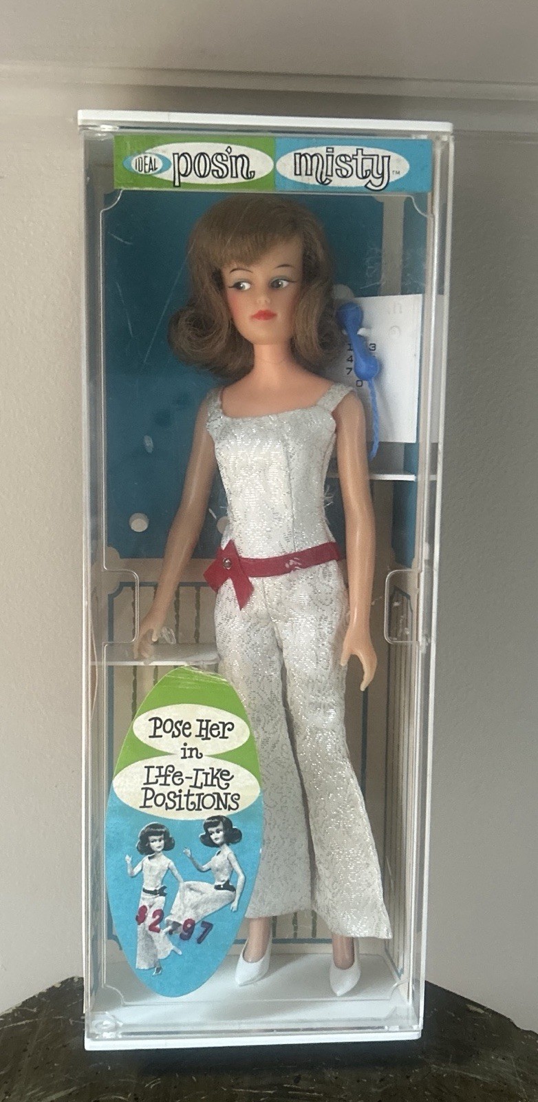 Vintage Ideal Pos’n Misty Doll 1960s Near Mint RARE White Telephone Booth Case
