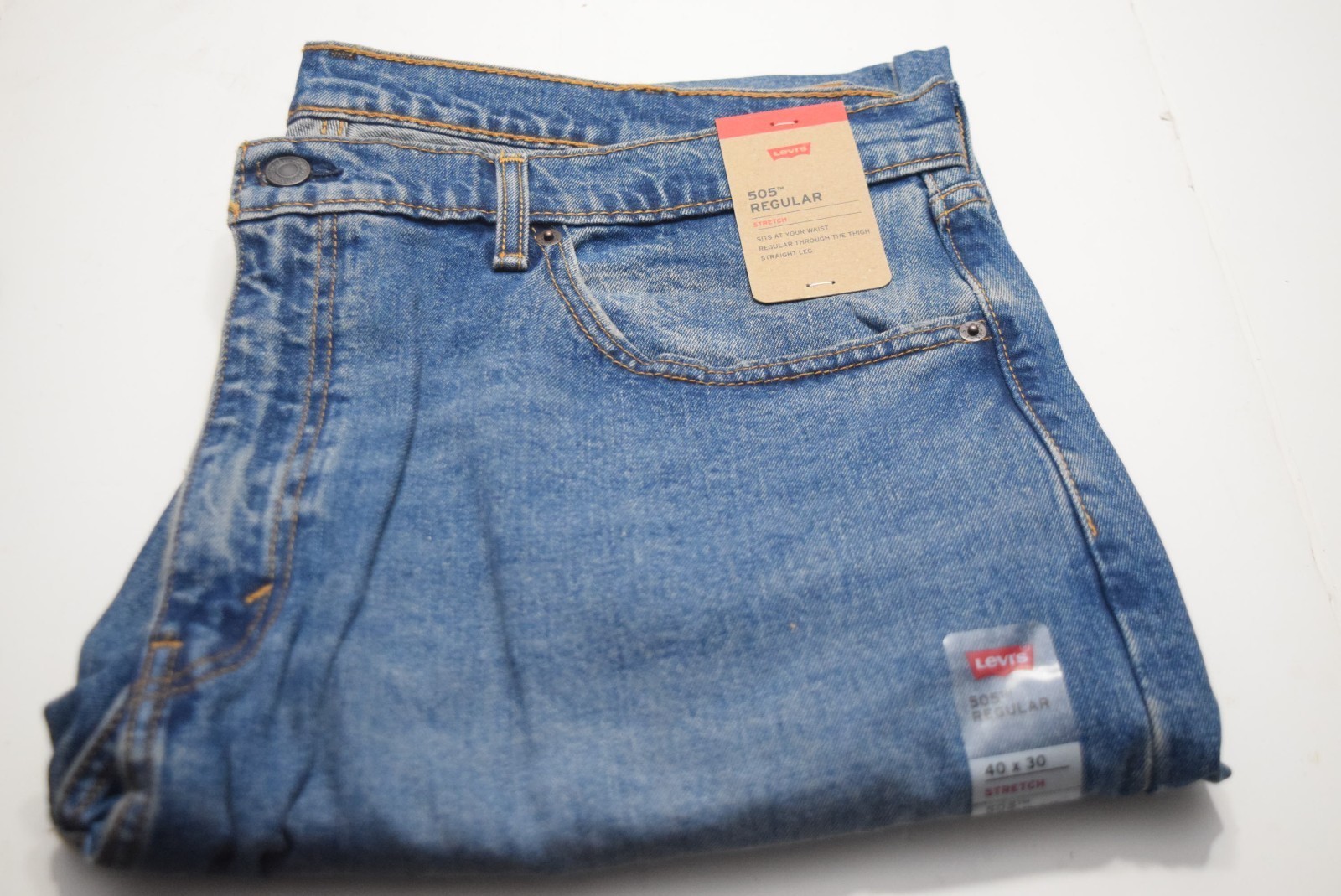 NWT Levi\'s Men\'s 505 Regular Jeans 30x32 Stretch 005051649