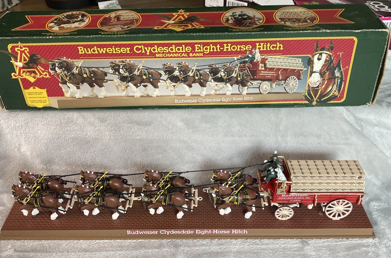 Ertl Collectibles - 1995 Budweiser Clydesdale Eight-Horse Hitch Mechanical Bank