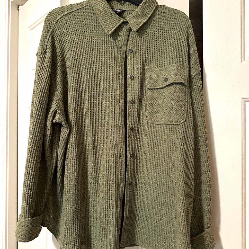 Buffalo Jeans Women’s Green Waffle Knit Button-Up Long Sleeve Point Collar L