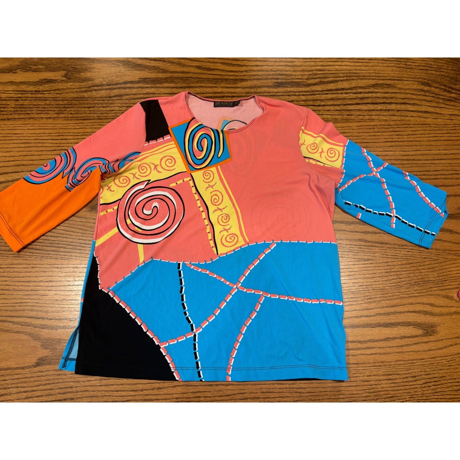 Picadilly Fashions Womens Medium Abstract Rhinestone 3/4 Sleeve Top Canada