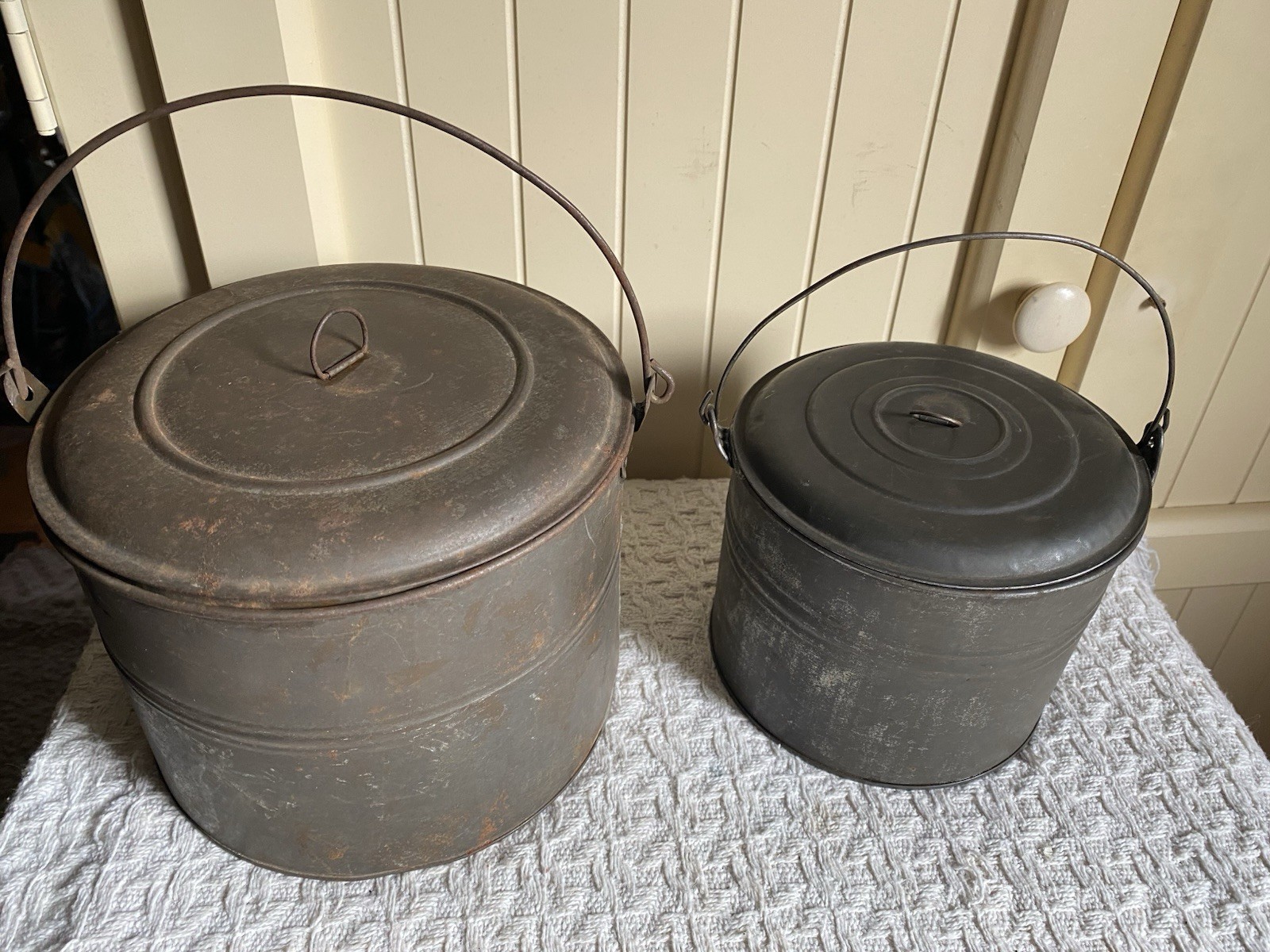 2 Antique VTG Metal Berry Bucket Lunch Pail Biscuit Tins Primitive Farmhouse 2 Antique VTG Metal Berry Bucket Lunch Pail Biscuit Tins Primitive Farmhouse
