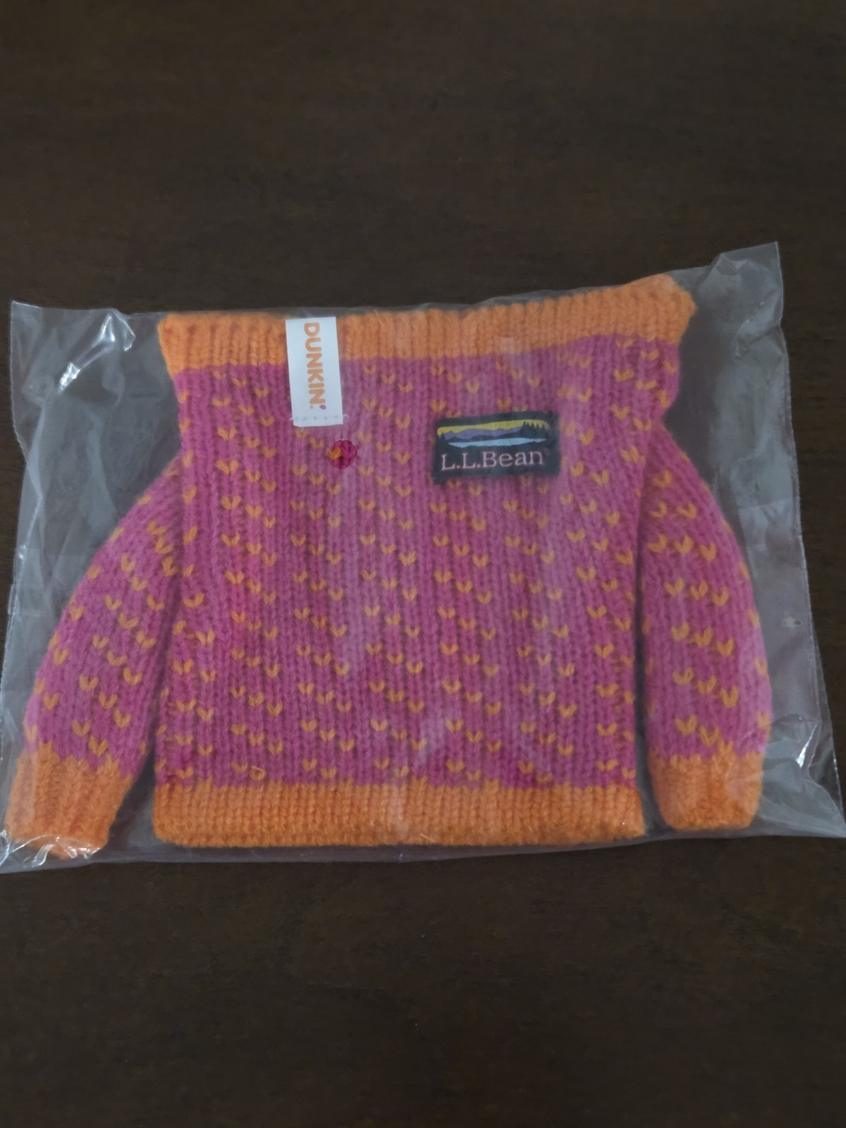 New Dunkin' Limited Edition Sweater Cup Sleeve L.L. Bean Dunkin New Dunkin' Limited Edition Sweater Cup Sleeve L.L. Bean Dunkin