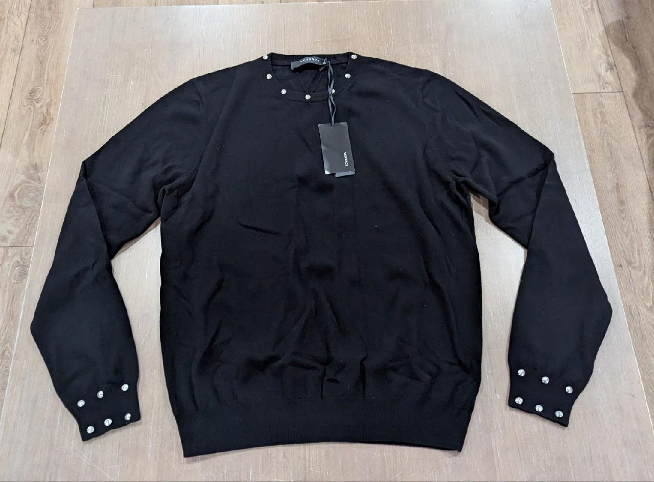 $1650 Mens VERSACE Studded Virgin Wool Crewneck Sweater Black 48 US Medium