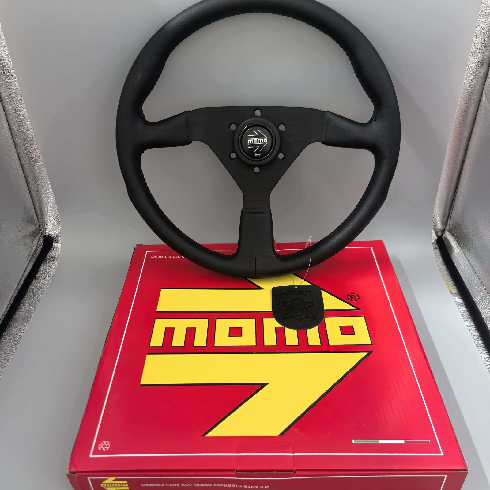 MOMO MonteCarlo 350mm 14' Genuine Leather Thickened Spoke Steering Wheel Black*