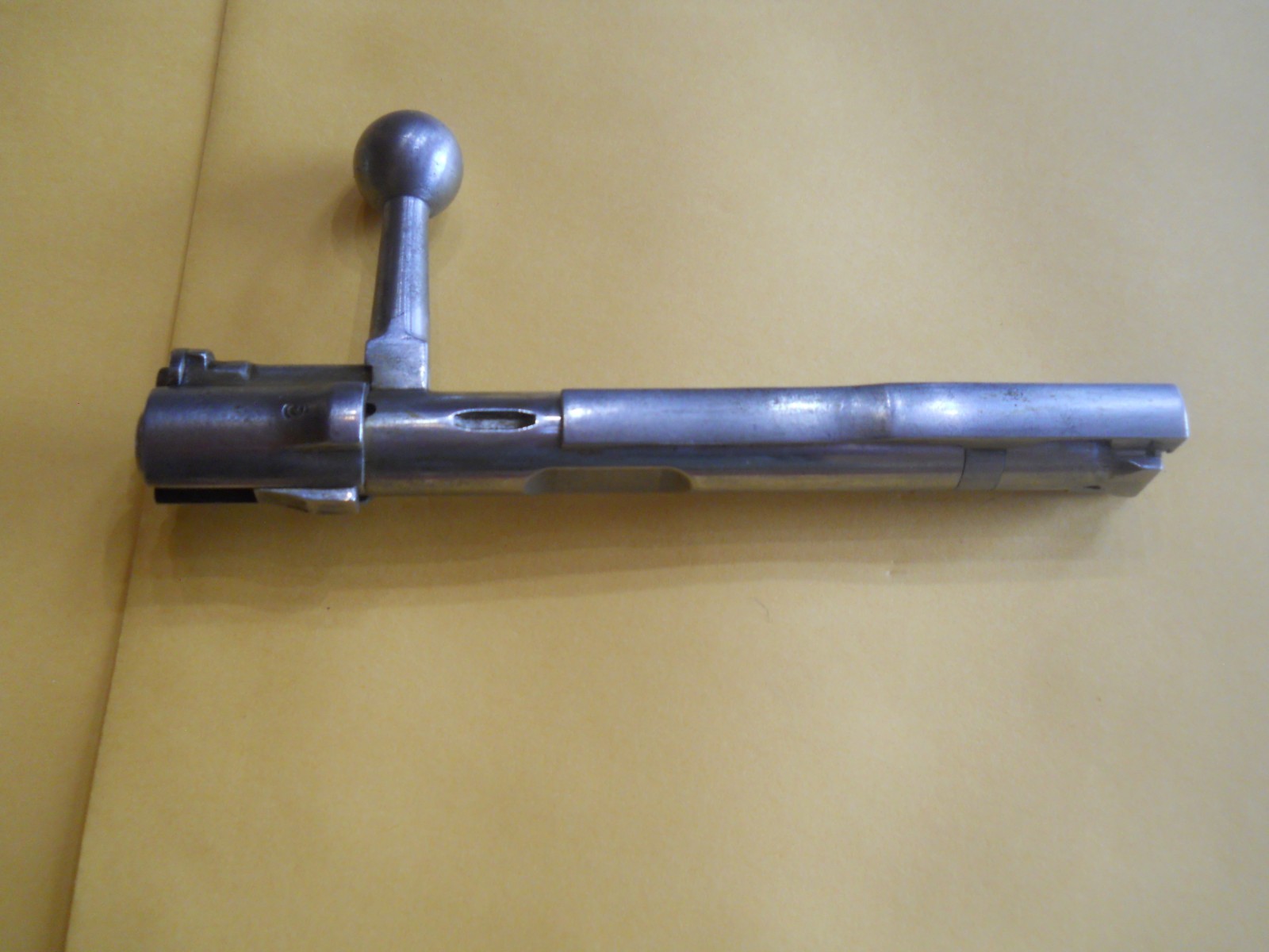 spanish 1893 mauser rifle 7mm cal. complete bolt w safety & extractor straight