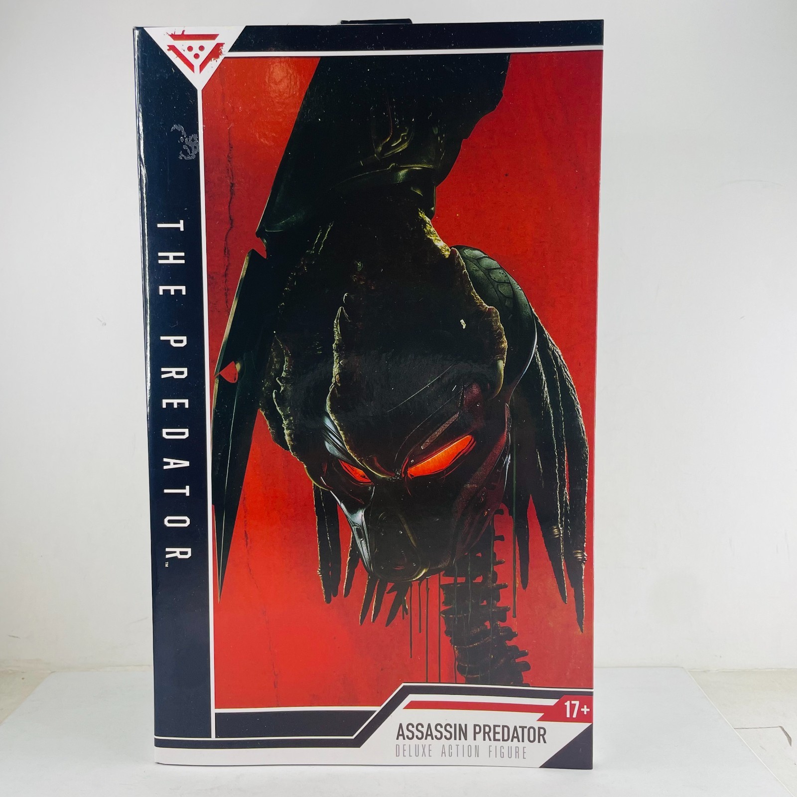 The Predator Assassin Predator Deluxe Action Figure w/Accessories Toy Gift Model