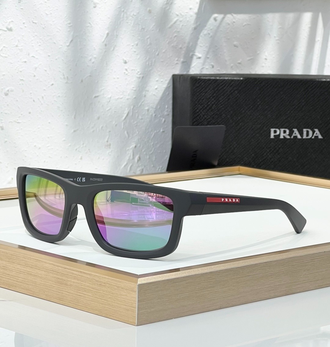 PRADA MODEL:SPS B10 Men\'s Sunglasses Lens SIZE:54口21-145mm With New Case