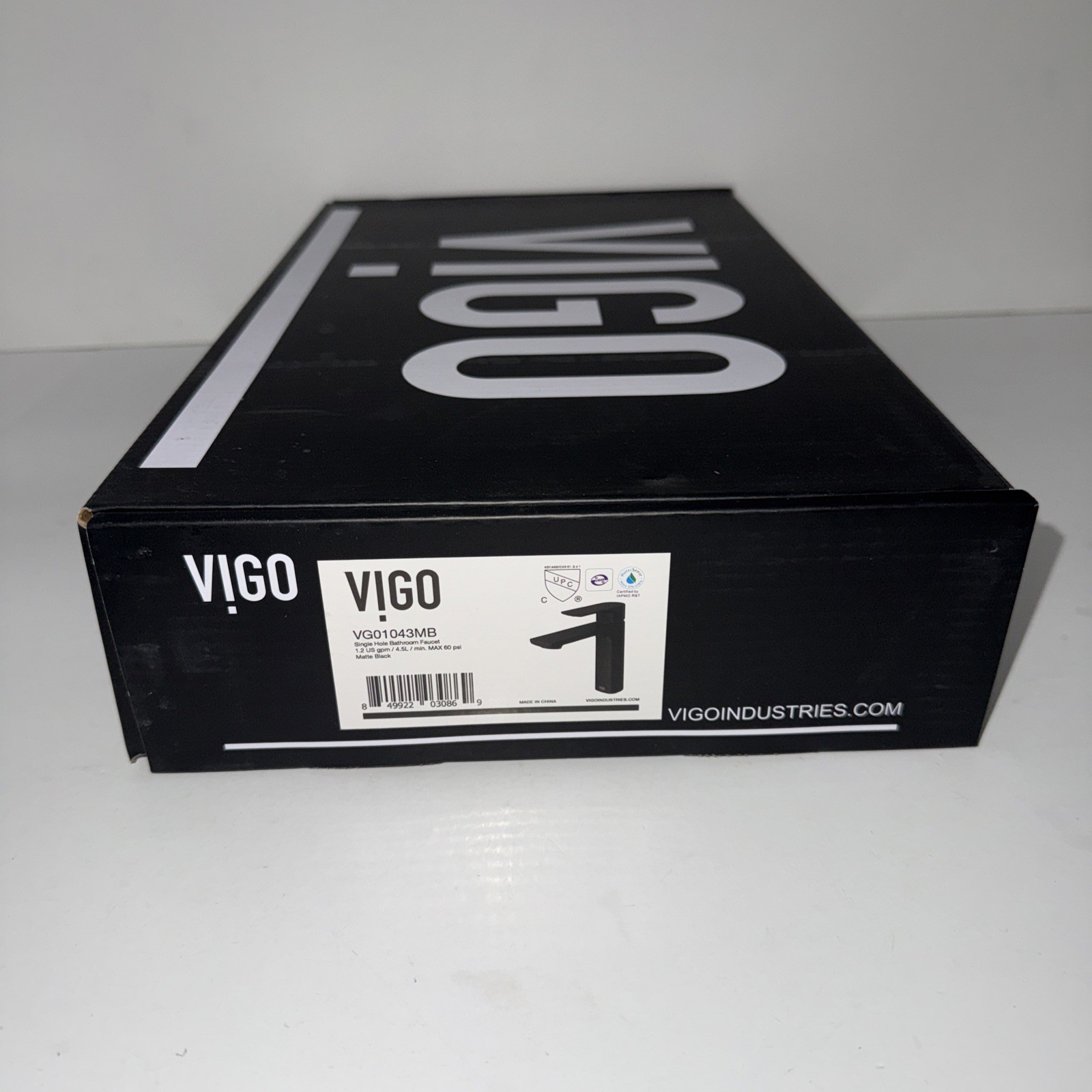 Vigo VG01043MB Davidson Single Hole Bathroom Sink Faucet -Matte Black