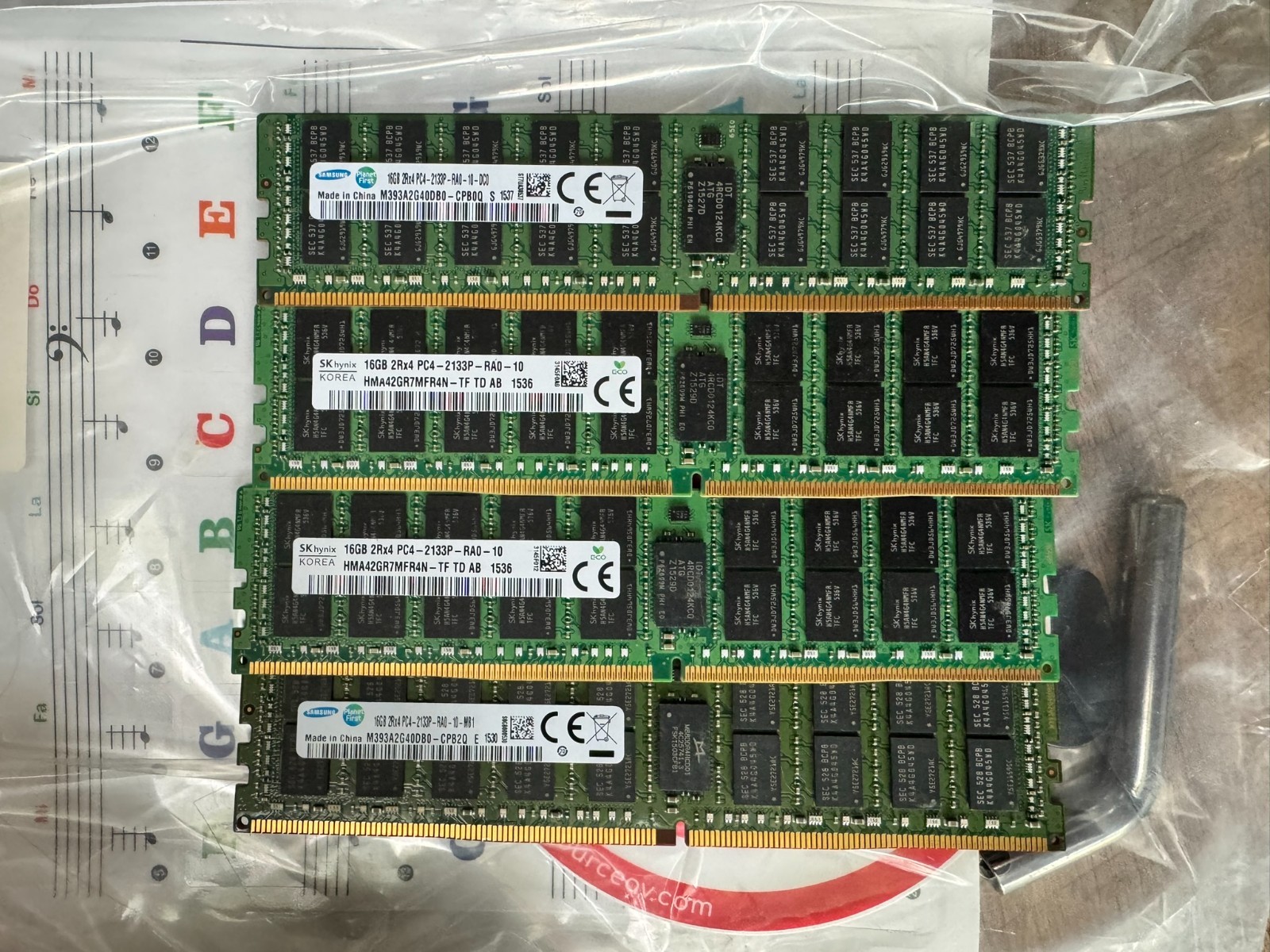 Qty (4) Oracle Original 7078071 16GB 2Rx4 PC4-2133P DDR4 REG Mem Samsung/SKhynix