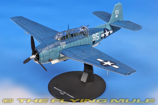 Motor City Classics 1:72 TBM Avenger USN VT-2 White 95
