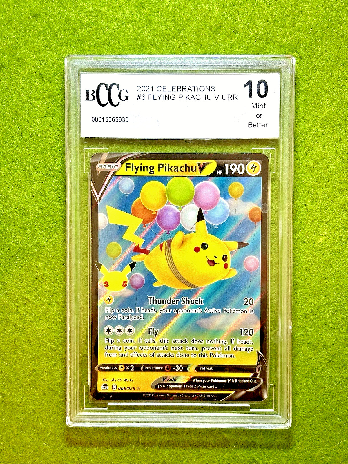 Pikachu FLYING POKEMON BCCG 10 CARD FULL ART CELEBRATIONS 2021 Pokémon V URR 006