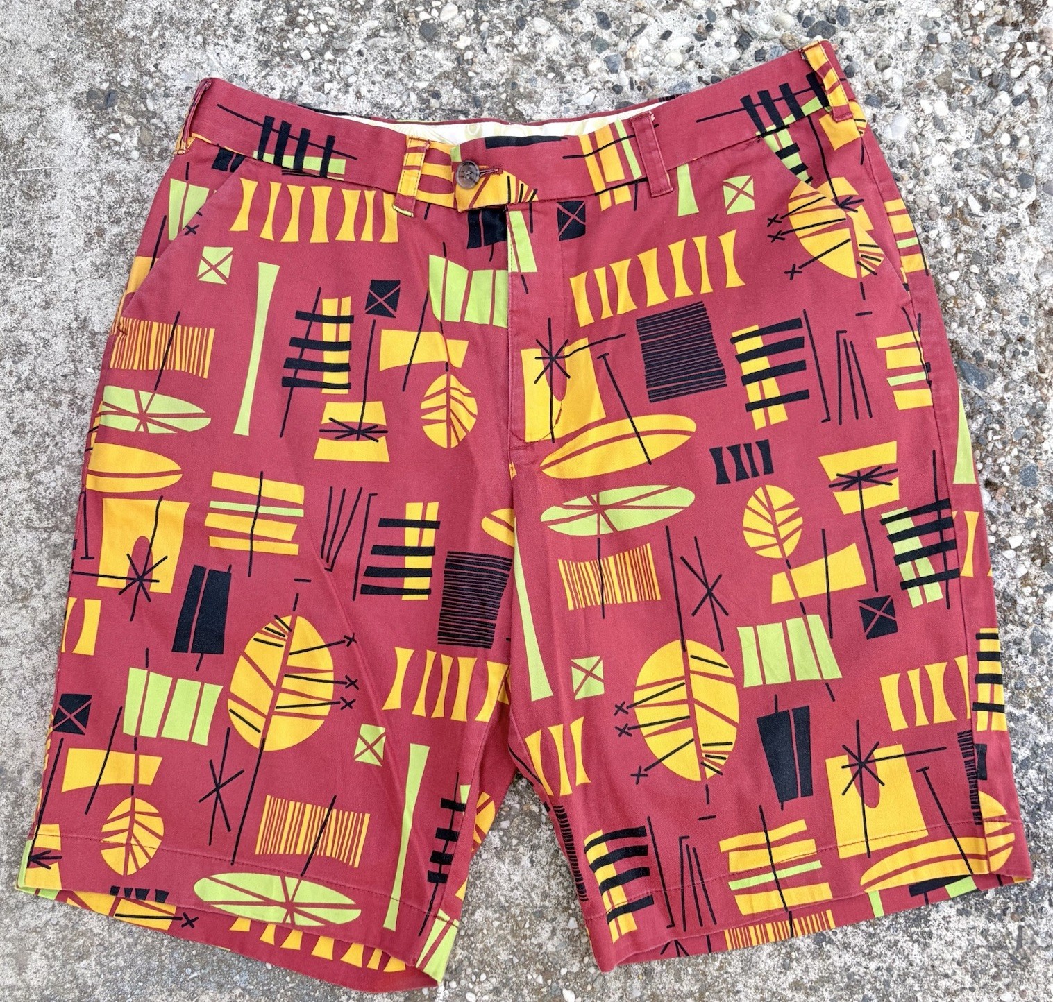 Loudmouth Golf Men\'s Chino Shorts Size 34 Red Retro Atomic Abstract Bohemian