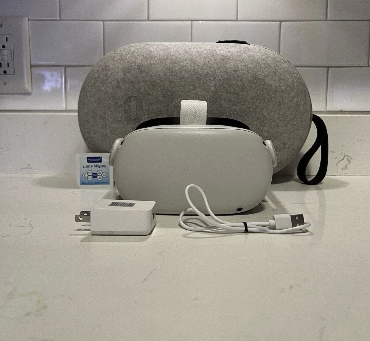 Meta Oculus Quest 2 256GB Standalone VR Headset Tested - SUNSPOT
