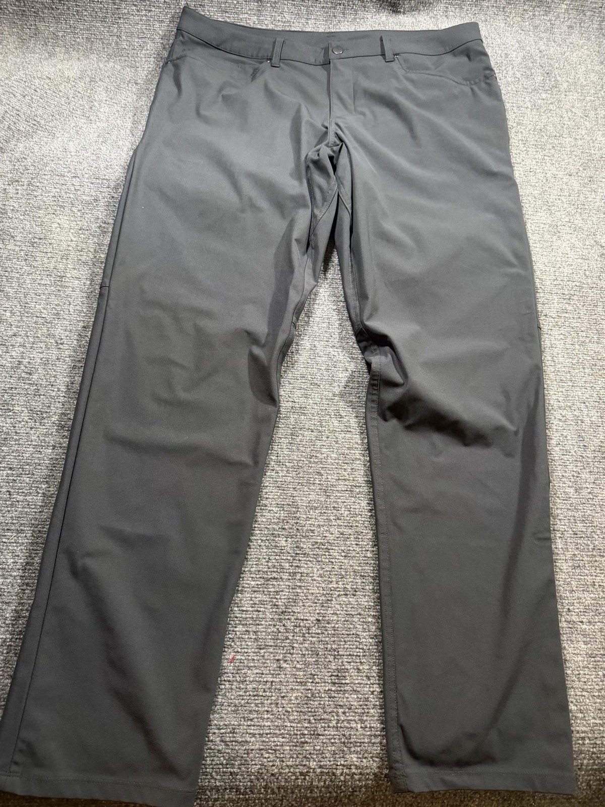 Lululemon Pants Mens 38x32 Gray Stretch Microfiber Chino Straight Leg Casual