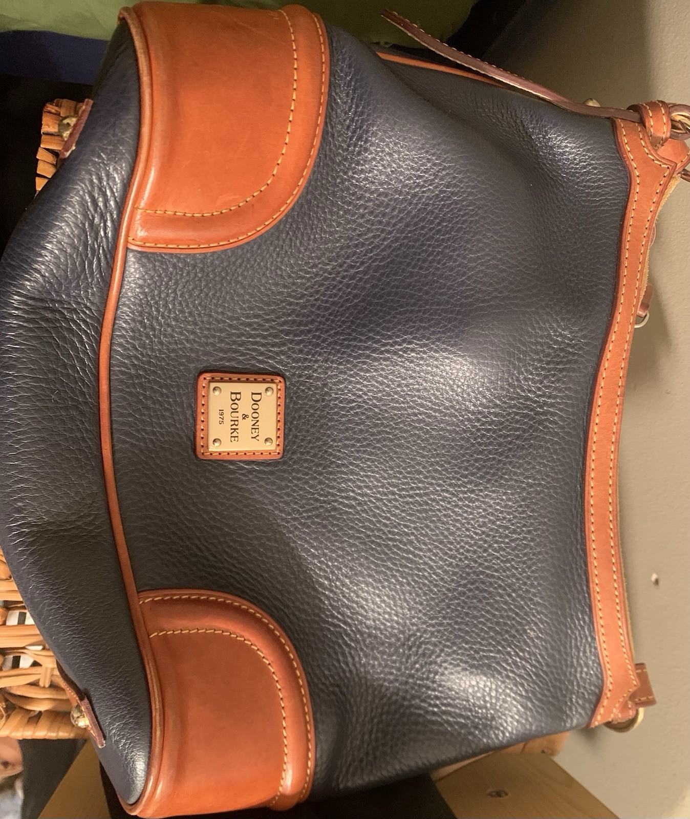 Dooney & Bourke Authentic Pebble Hobo Shoulder Handbag Bag - Blue Dooney & Bourke Authentic Pebble Hobo Shoulder Handbag Bag - Blue